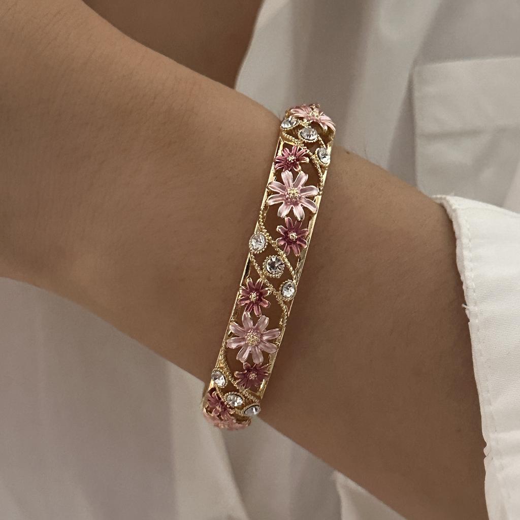 Boho Vintage Colorful Enamel Flower Bracelet For Women Gold Plated Crystal Zircon Hollow Floral Bangle Party Wedding Jewelry