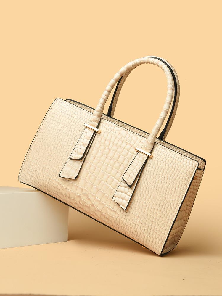 

Кожаная текстура, крокодиловый узор, кожаная женская сумка, высококачественная женская сумка в иностранном стиле абрикосовый