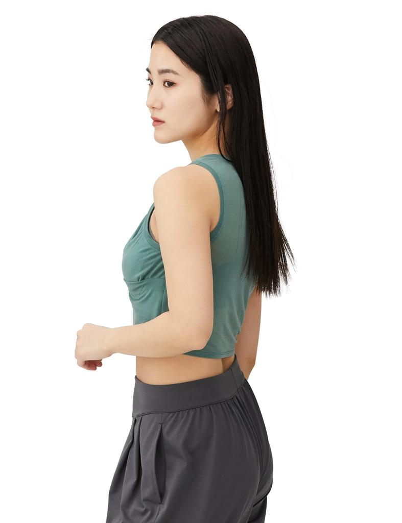 Danskin Sheer Light Cropped Tank Earth Emerald Women's Top,