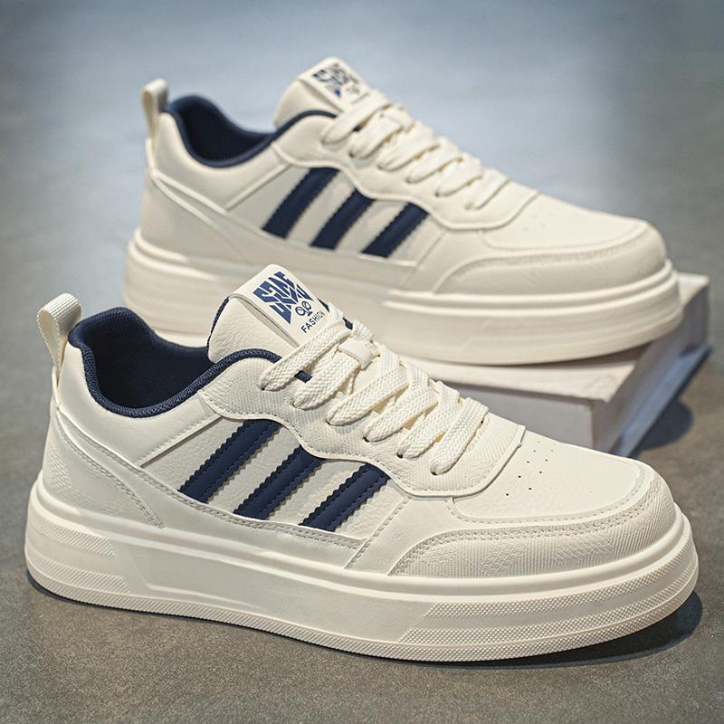 Men 's Casual Four Seasons Fashion Skateboarding Students Comfortable Sneakers Boys Trending Soft Sole Breathable Shoes