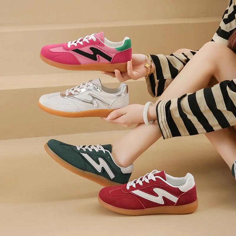 Fashion New Vintage Style Casual Women's Shoes Plus Size Color Block Sneakers Flat White Tenis Shoes with Rubber Sole for Adults