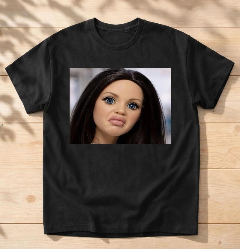Funny Doll Face Shirt with Judging Expression Summer Unisexs and Womens Loose and Breathable Tshirt Top