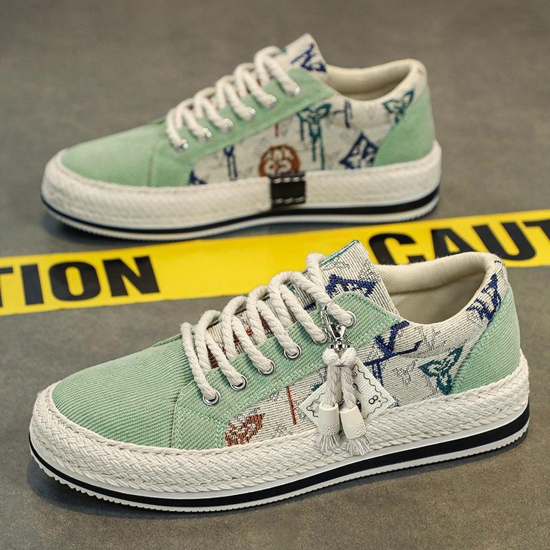 Men's shoes board shoes men's spring and summer breathable casual trendy shoes student teenagers 2025 new trendy cloth shoes men