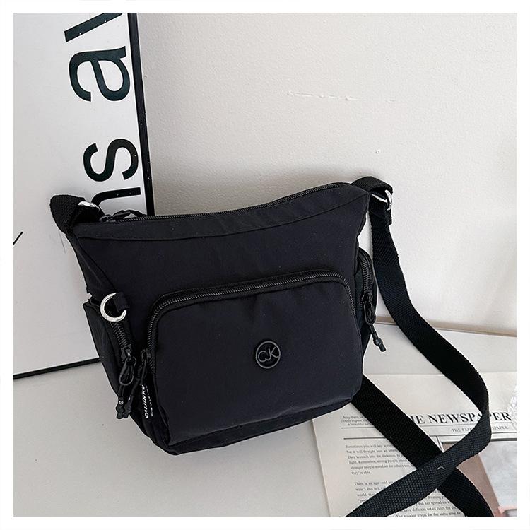 Versatile Shopping Backpack New Shoulder Bag Trendy Women's Messenger Bag Lightweight Anti-splashing Nylon Bag