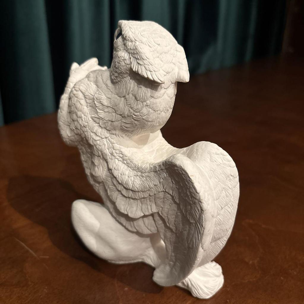 [USED] WIND STONE EDITIONS Griffon Figurine