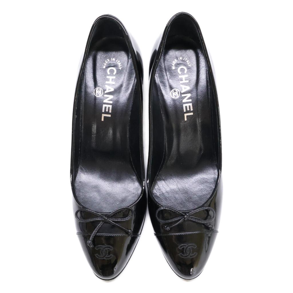 Chanel [Ausgezeichneter Zustand] G27742 CC Logos Schleife Lackleder Absatzschuhe 37 1/2 schwarz Gebraucht