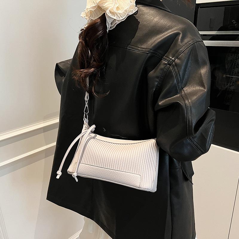 Fashion Handbag Women's New Casual Versatile Shoulder Messenger Bag