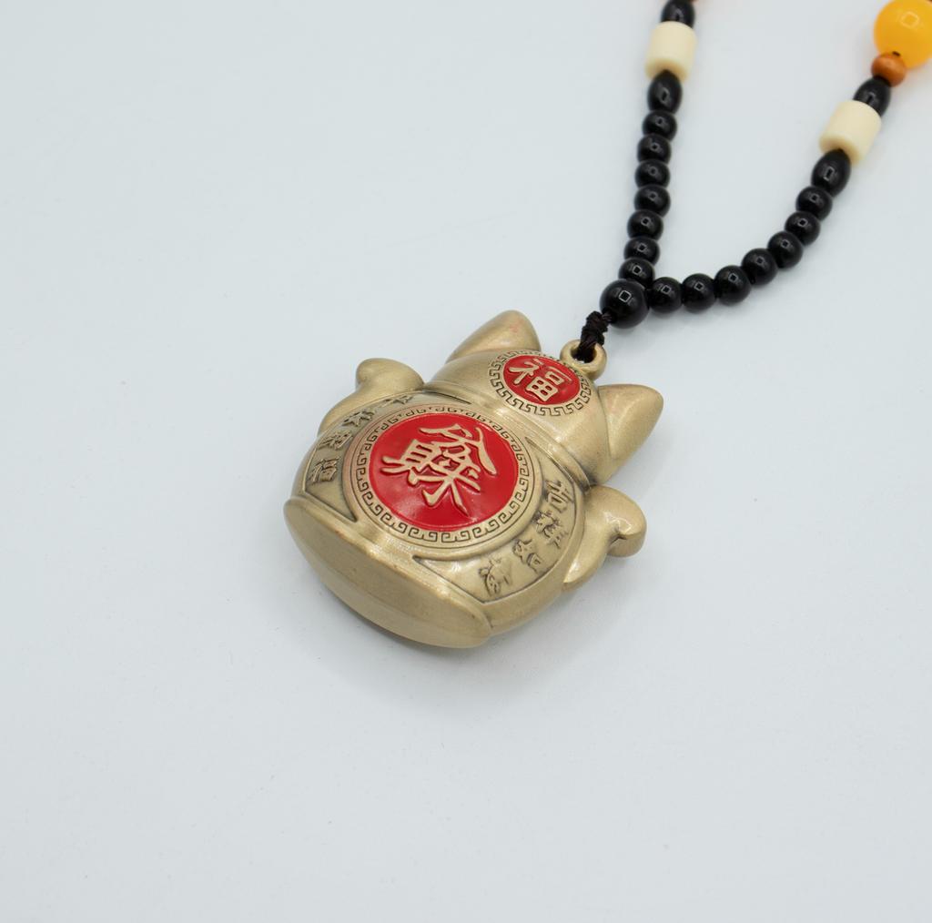 Feng Shui Hanging – Lucky Cat