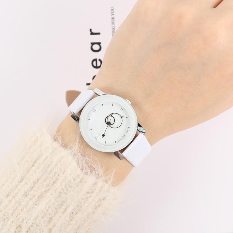 2019 Korean Style Men's & Women's Genuine Leather Strap Quartz Watch - Trendy & Fast Shipping