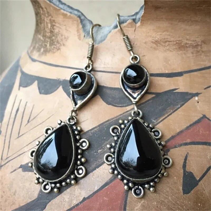Creative Retro Droplet Shaped with Inlay Black Stone Earrings Bohemian Silver Color Metal Die Casting Pattern Dangle Earrings
