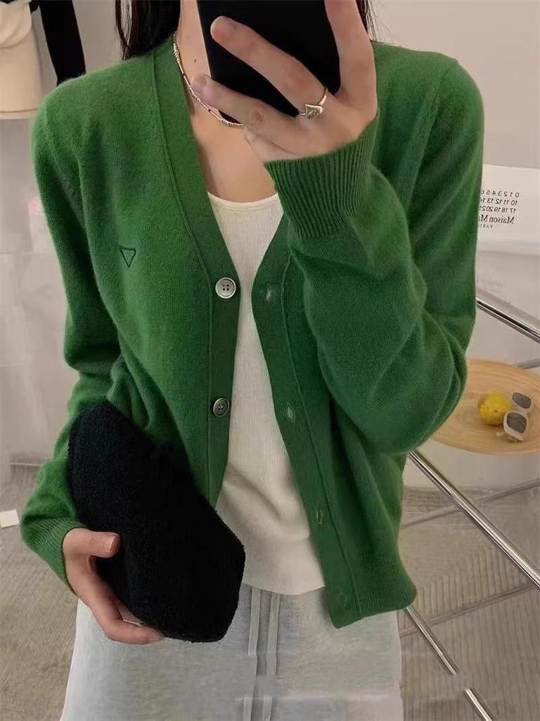 European V-Neck 100% Wool Knit Cardigan - Women's Autumn/Winter Embroidered Long Sleeve Sweater