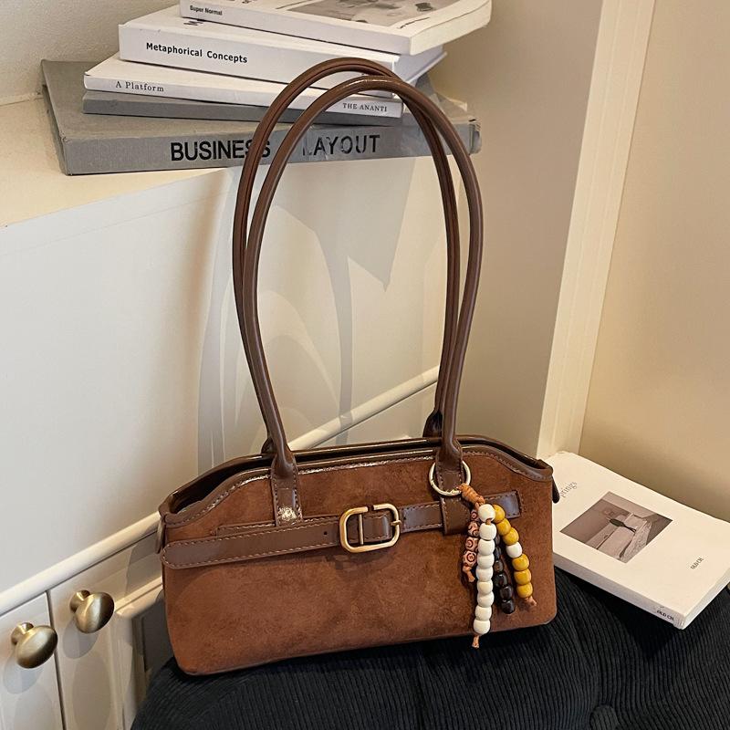 Autumn and winter popular niche suede bag 2025 new messenger bag commuter versatile women's shoulder armpit bag