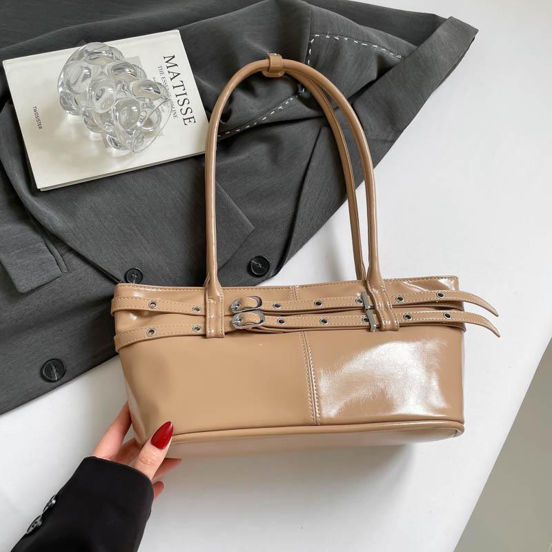 Belt Design Shoulder Bag Famous Brand Handbag Underarm Bag High Quality Pu Leather Lady Bag Big Storage Tote Red Wedding Bag