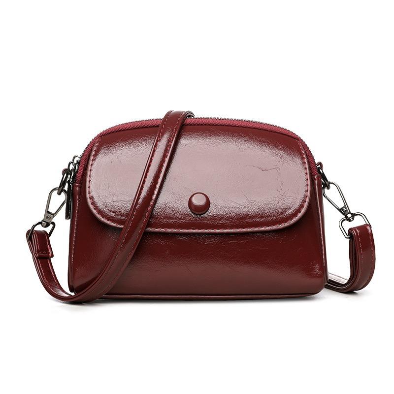 New Oil Wax Leather Retro Crossbody Bag Fashionable Simple Texture Mobile Phone Small Square Bag Versatile Commuter Armpit Shoulder Bag