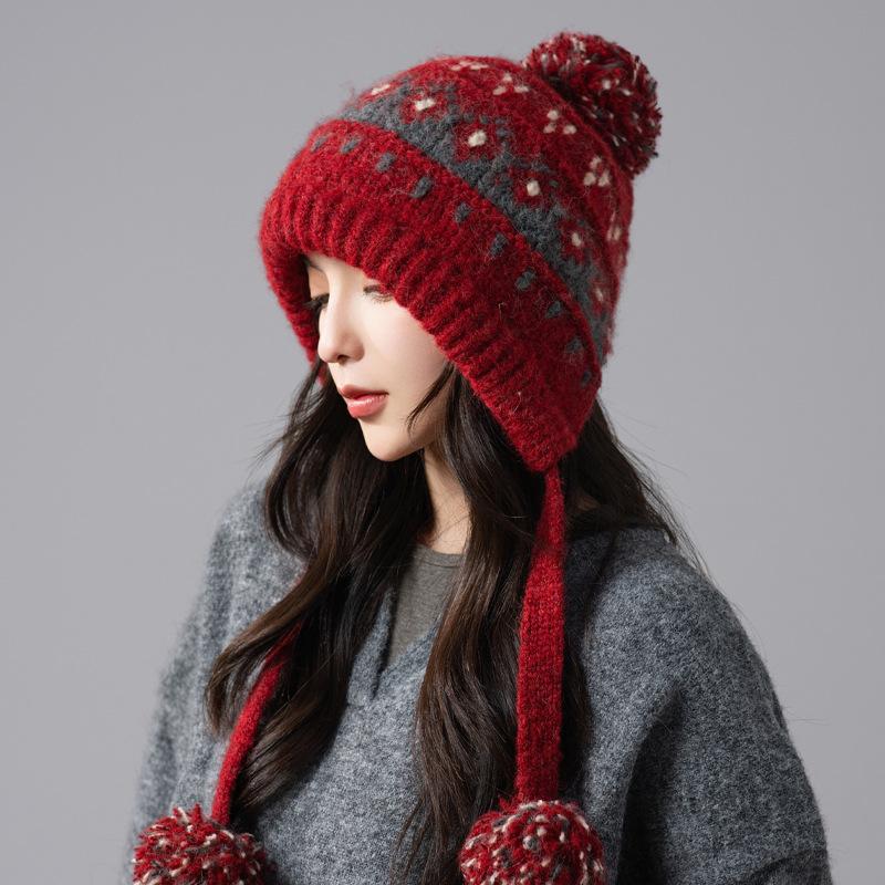 Bandage Red Hat Women's Autumn and Winter Retro Knitted Wool Hat Outdoor Thermal Bald Hat