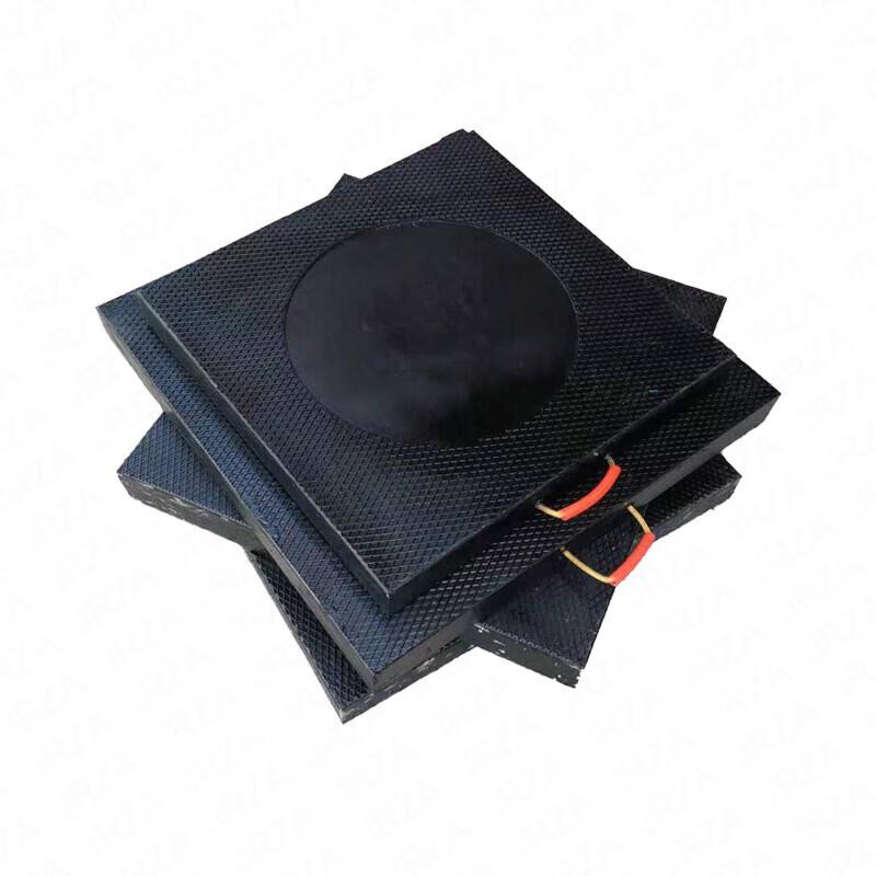 Heavy-Duty UHMWPE Outrigger Pads One Size