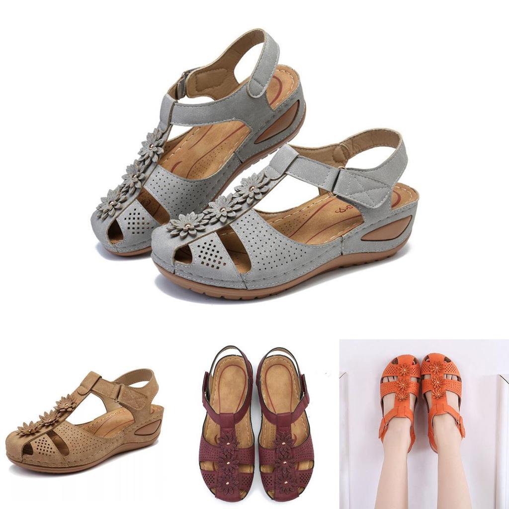 Women's Round Toe Wedge Heel Sandals Stylish Closed Toe Design With Non-slip Feature