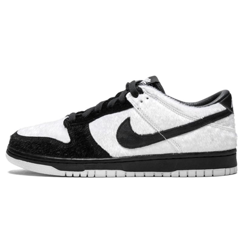 

Nike Dunk Low Ueno Panda GS Sneakers 747072-101 40