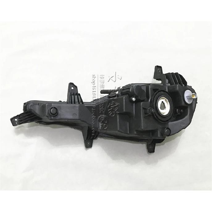 For Hyundai 14-16 Mistra Front Bar Lights LED Daytime Running Lights Fog Light Assembly