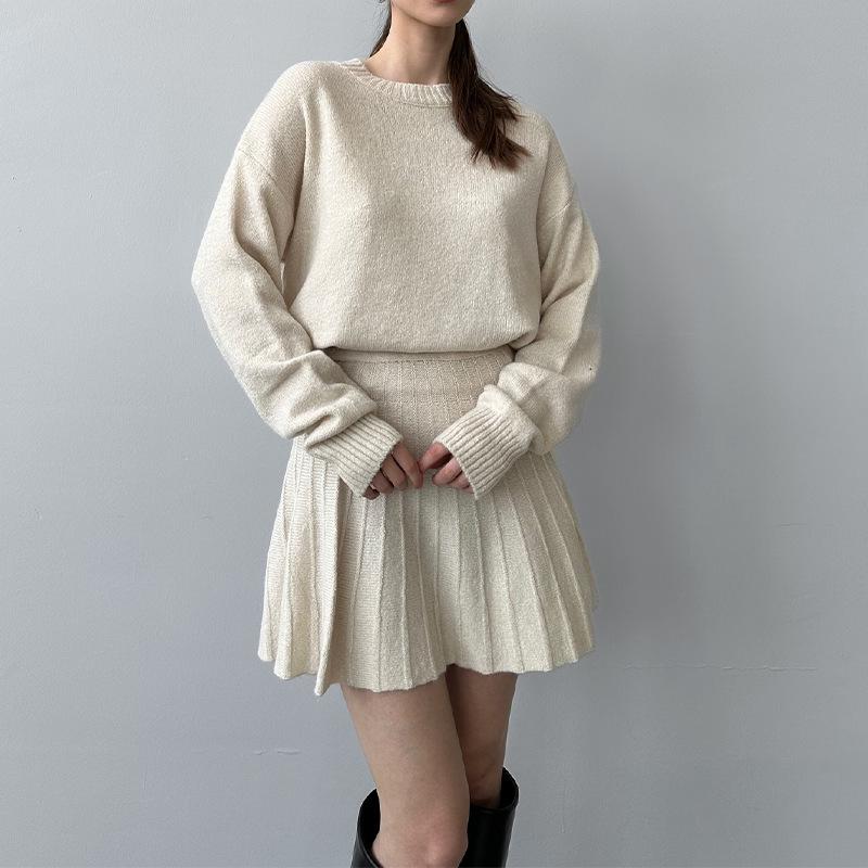 2025 Autumn European & American Round Neck Knit Set: High Waist Short Skirt