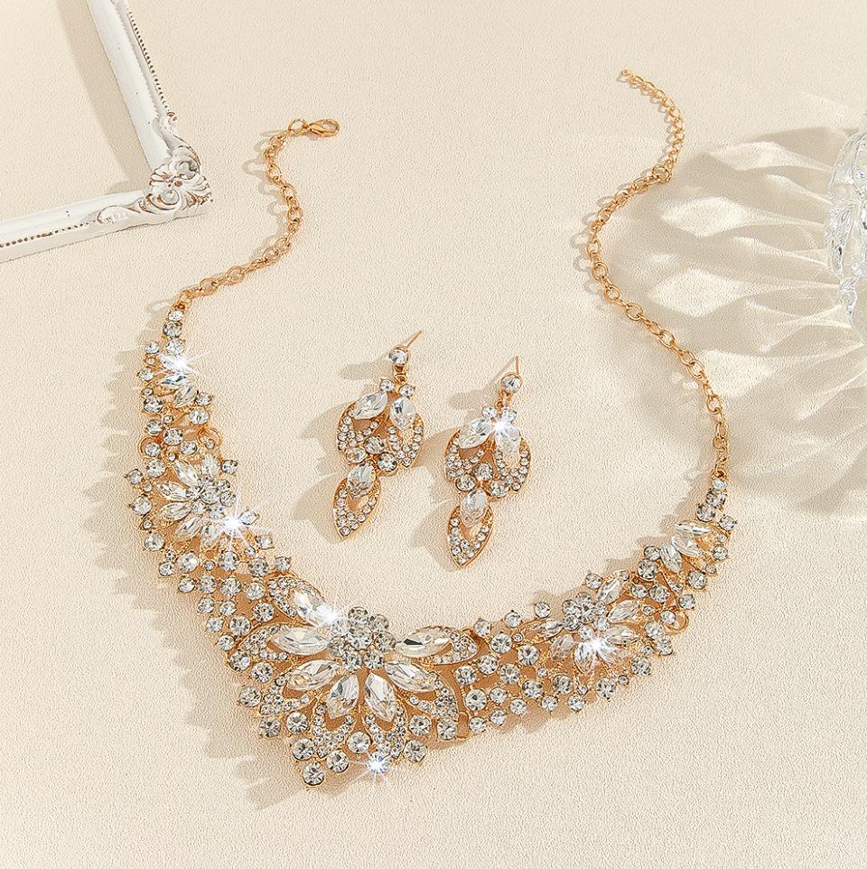 Set di Gioielli Collana e Orecchini di Cristallo Floreale da Sposa Europeo e Americano