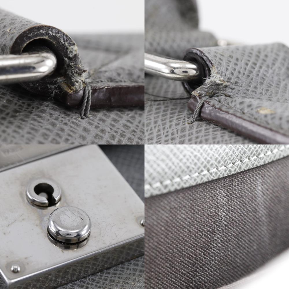 Louis Vuitton Neo Robusto 2 Business bag M32657 Dokumentmappe Gracie grå Taiga herre Brukt