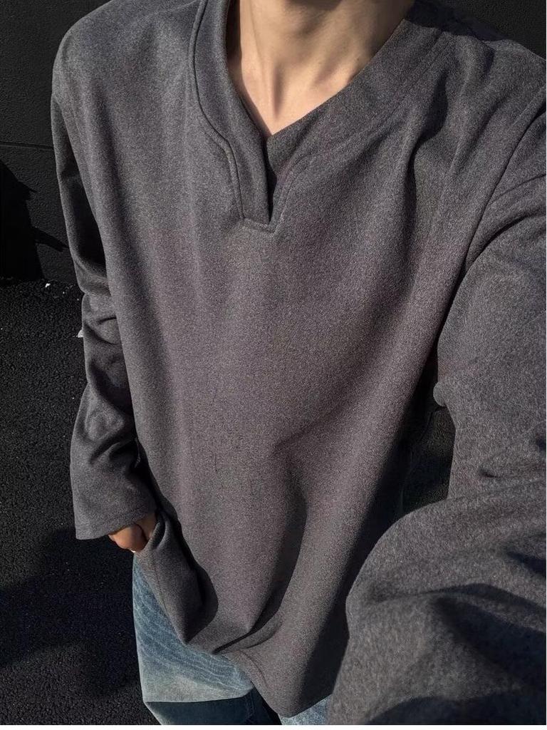 Unisex Solid V-Neck Knitwear: Korean Style Versatile Casual Top