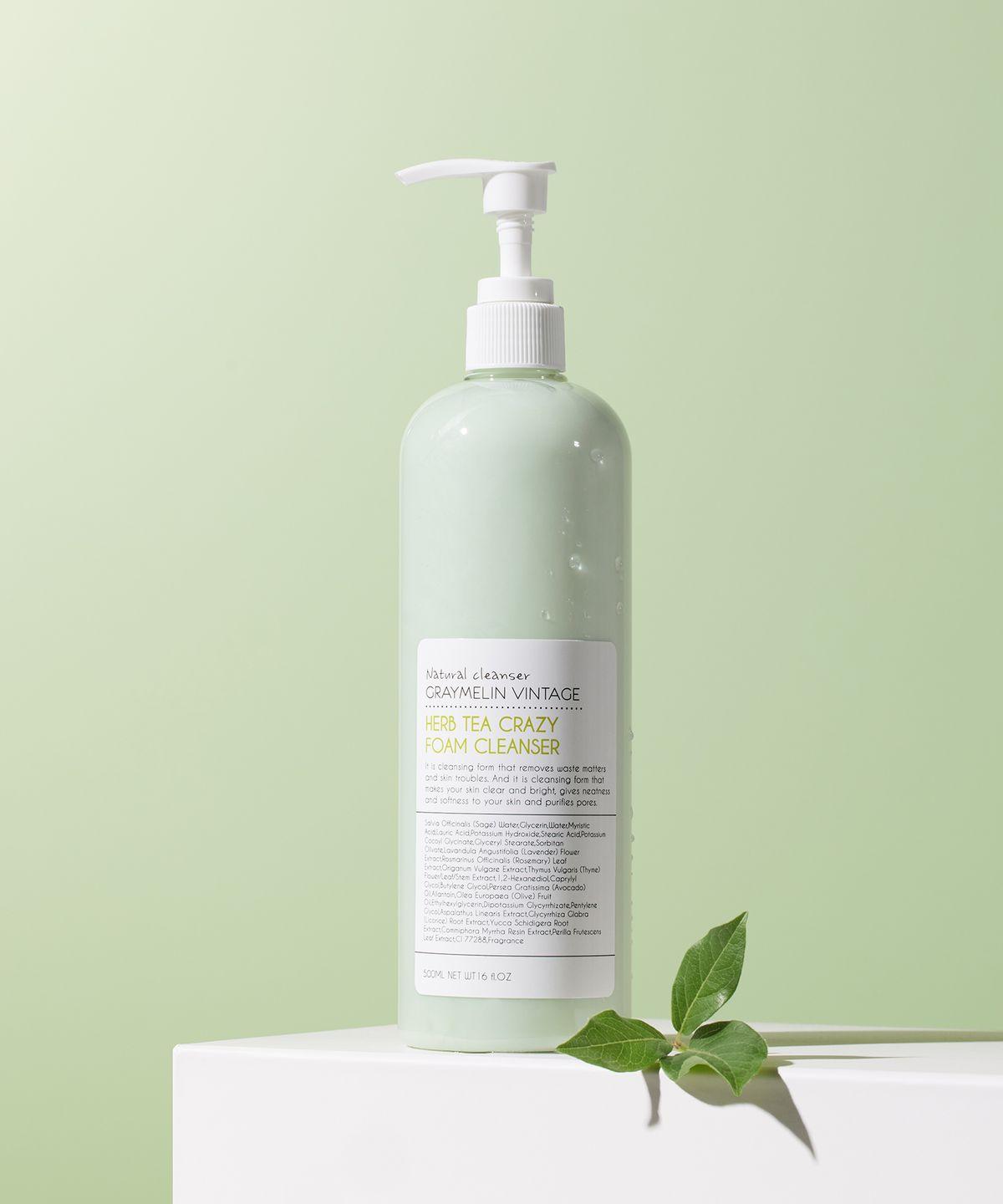 Crazy Large Capacity Moisturizing Foam Cleansing Herbal Tea 500ml