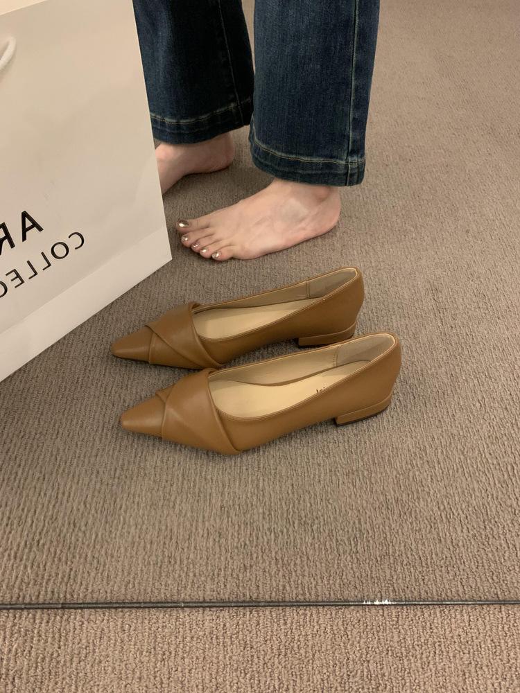 

Французские нишевые ретро туфли с острым носком для вечернего выхода, нежные туфли на низком каблуке для работы, бабушкины одинарные туфли для женщин, с юбкой, темпераментные, в сказочном стиле 39