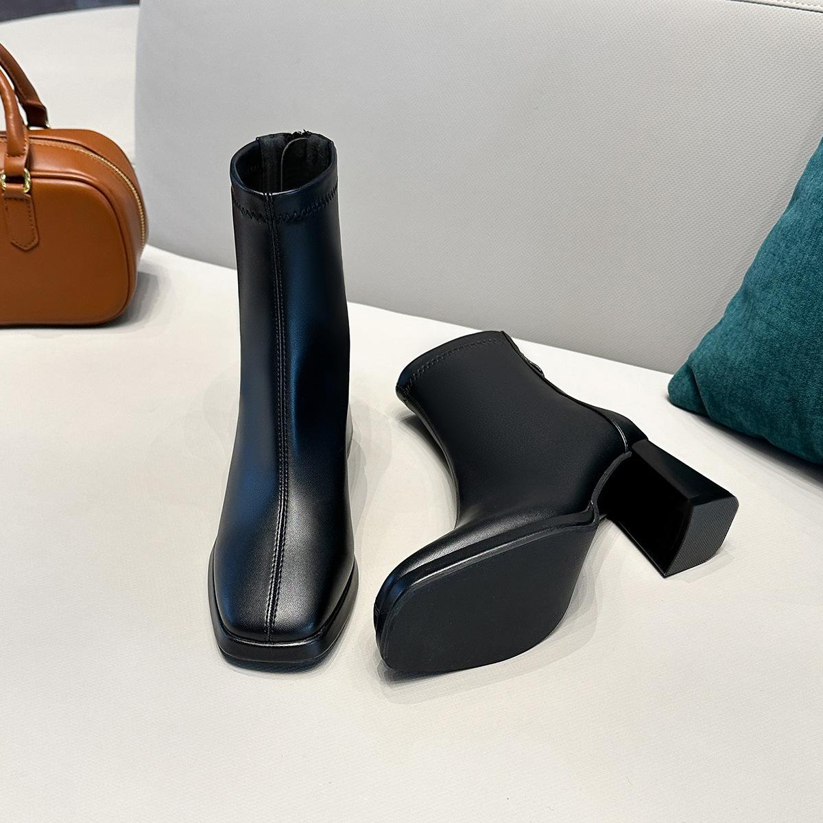

Черные эластичные короткие сапоги на высоком каблуке, женские короткие сапоги Martin с квадратным носком и толстым каблуком, водонепроницаемые узкие сапоги для женщин 40 чёрный
