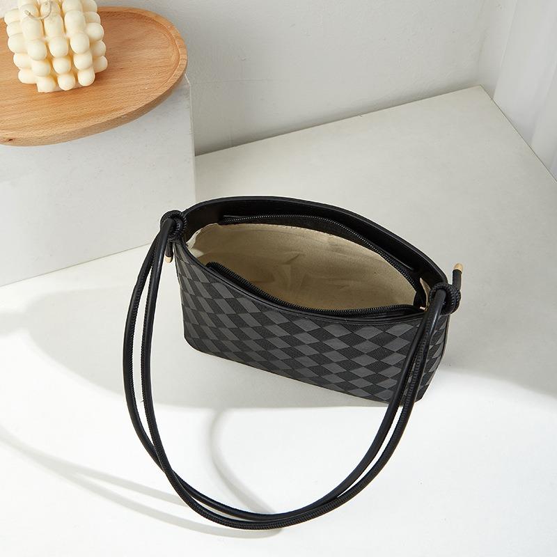 Niche design new women's bag fashion diamond embossed bucket bag trendy small square bag women's shoulder messenger bag
