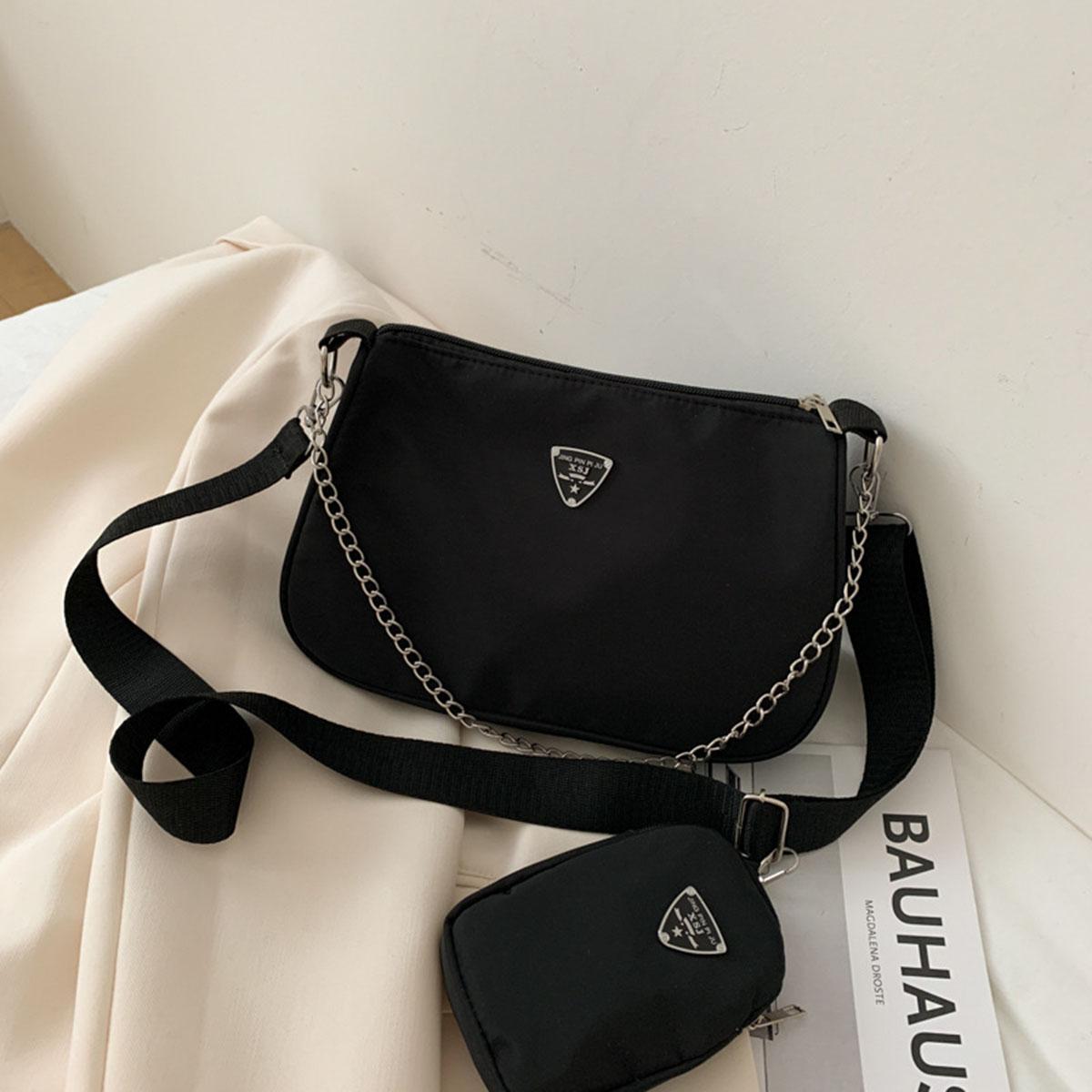Early spring vintage-style crescent versatile black chain underarm baguette shoulder bag чёрный