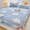 Soft Brushed Thicken Quilted Mattress Cover Breathable Anti-mites Al-inclusive Queen Size Bed Cover Not Included Pillowcase