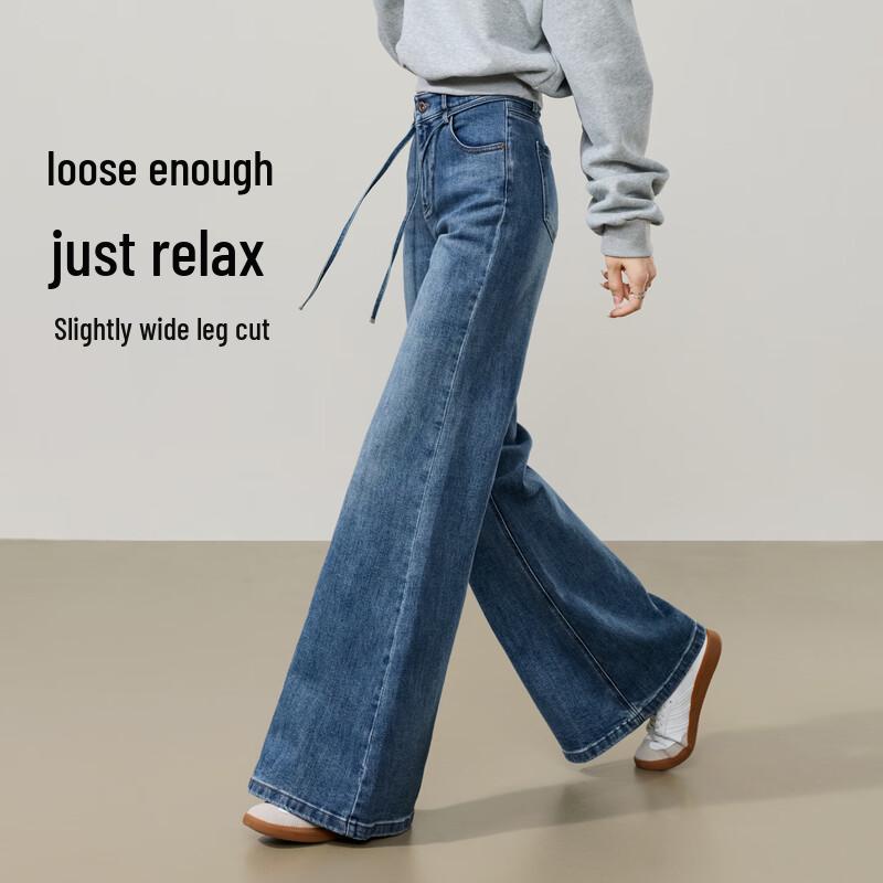 ESE-Y Stilvolle Micro-Flare Jeans für Damen
