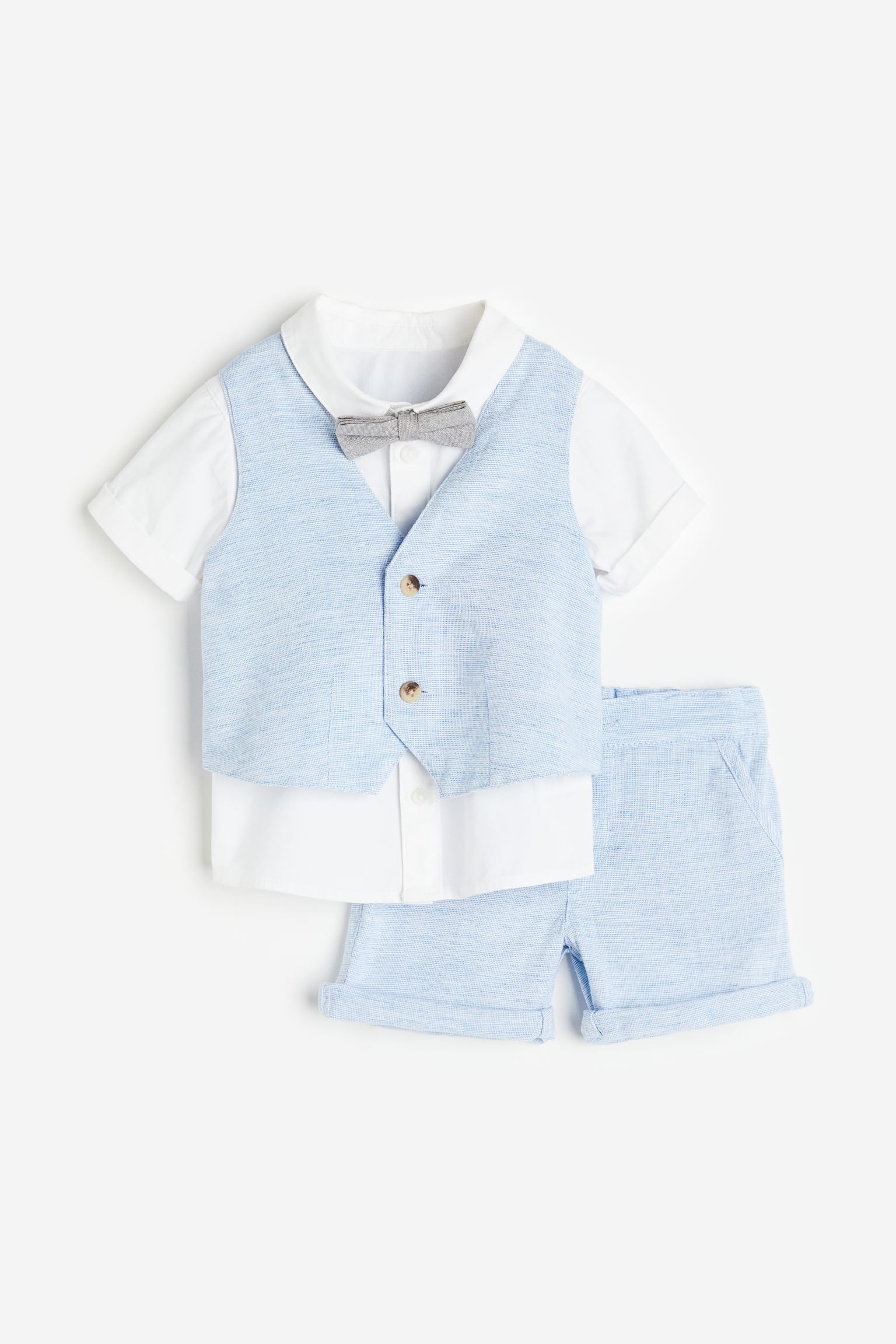 

Комплект из 4 предметов