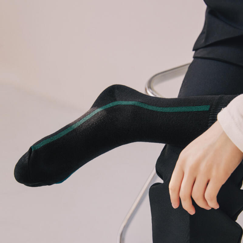 

Men s and Women s Socks UNI-158 (Green) 245-285mm