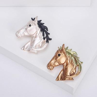 Creative Unique Horse Head Brooch Fashionable And Rxquisite Suit And Overcoat Accessory Simple And Elegant