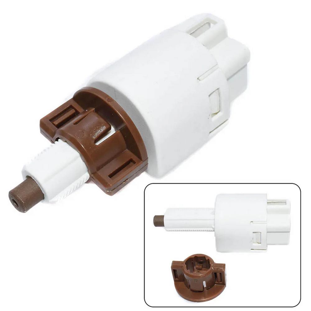 Brake Stop Light Switch For Toyota Tacoma Rav4 Camry Corolla 4Runner 84340-69025