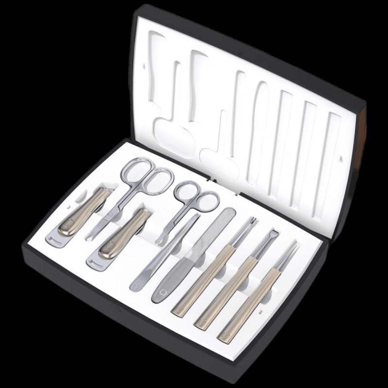 Qisu Zhenxiang Zhixingzhe 9-Piece Nail Clipper Set
