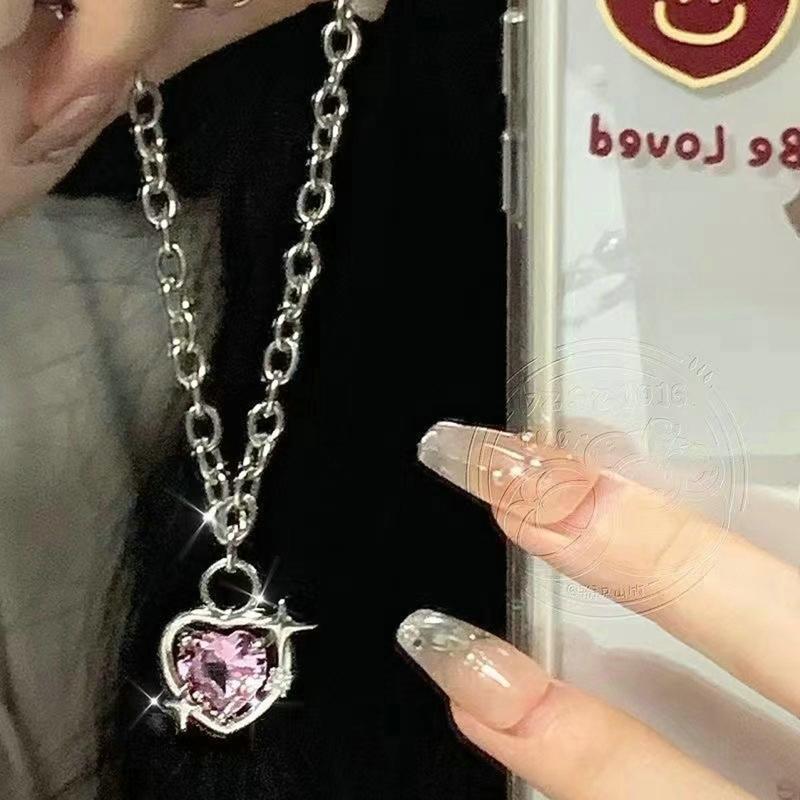 Korean Fashion Pink Crystal Heart Pendant Necklaces Women Girls Y2K Sparkling Rhinestone Fairy Clavicle Chain Jewelry Gifts