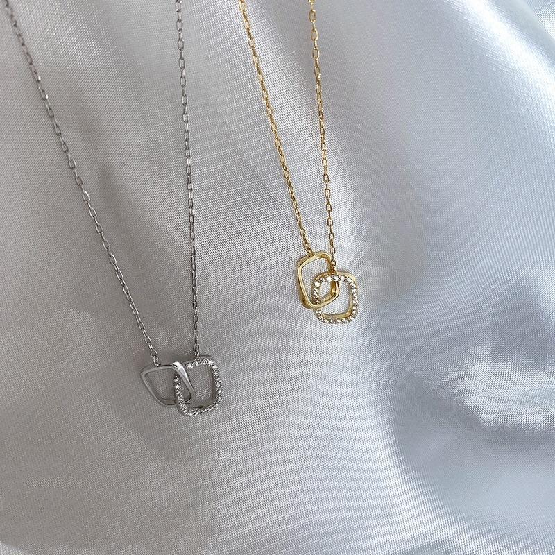 S925 Sterling Silver Square Double Ring Necklace Female Korean Version Fashion Niche Design Geometric Pendant Simple Collarbone Chain Tide