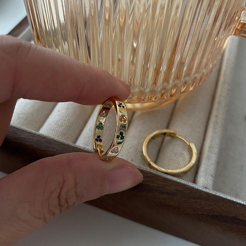 Geometric Large Circle Ear Buckle Color Micro-Inlaid Love Design Earrings Fashion Personality Round Face Thin High-End Earrings