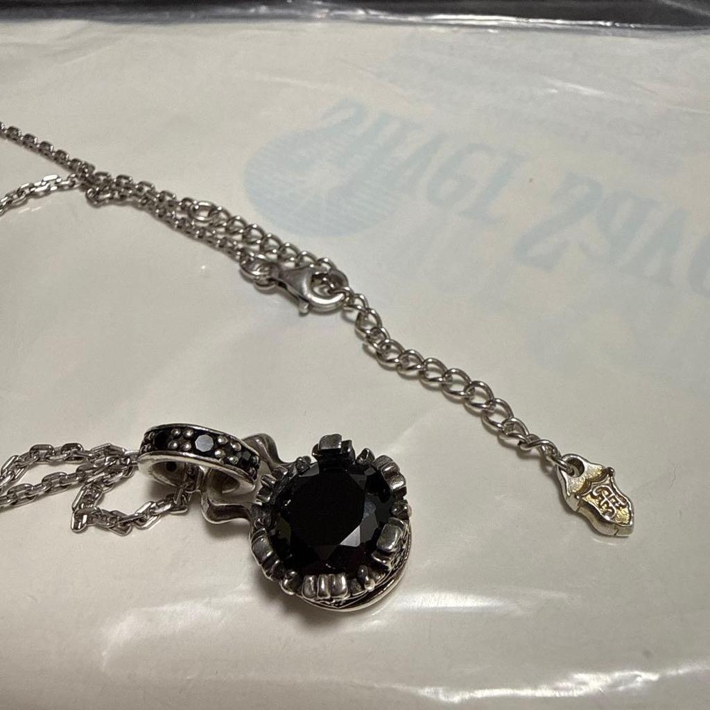 Used Artemis Classic Stone Crown Charm
