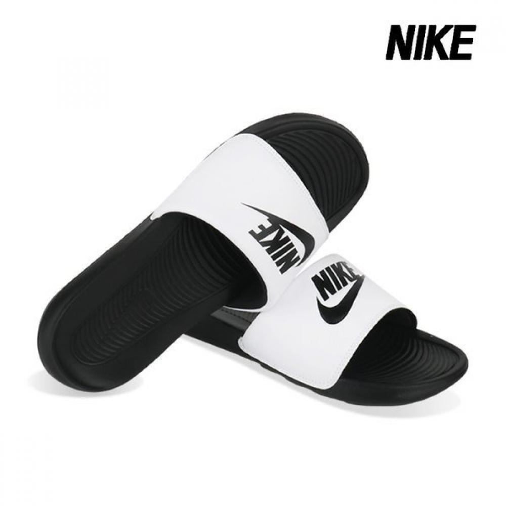 

Nike Slipper Victory One Slide White Sword Cn9675 005 CN9675005/260mm(US8)