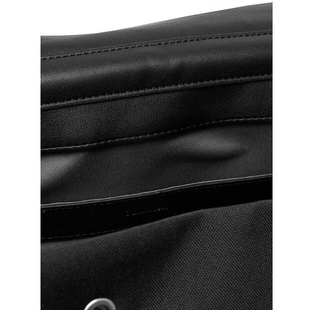 Calvin Klein Backpack Contrast Flap Backpack LV04D3030G Black