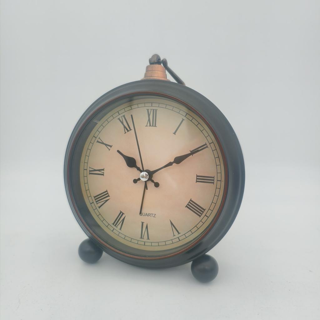 Metal Silent Alarm Clock Retro Creative Bedside Clock Silent with Light