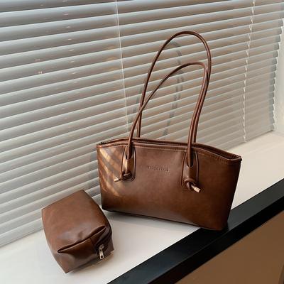 Large-capacity Bag Women's Autumn and Winter New Fashion Commuter Shoulder Bag Casual Niche Design Personalized Tote Bag