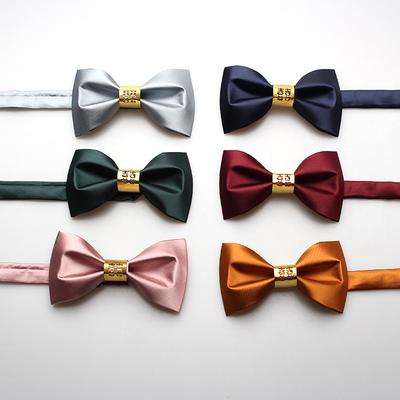 Vīriešu vienkrāsaina tauriņš Vīriešu plakana stūra daudzkrāsaina kāzu līgavaiņa labākā vīra tauriņš