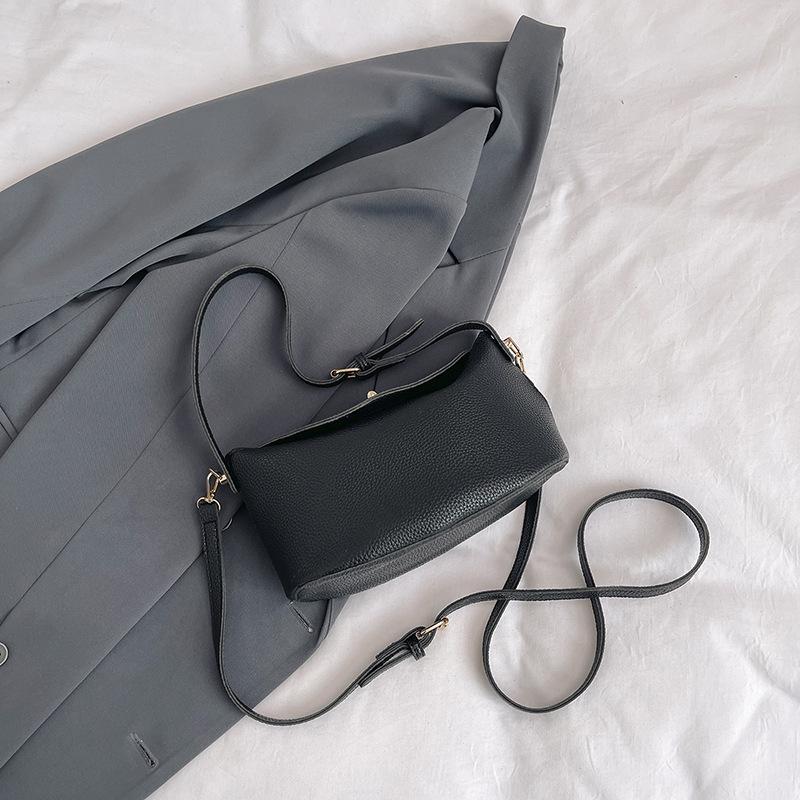 

Сумка женская 2025 новая супер огненная сумка премиум текстура нишевая летняя сумка через плечо маленькая