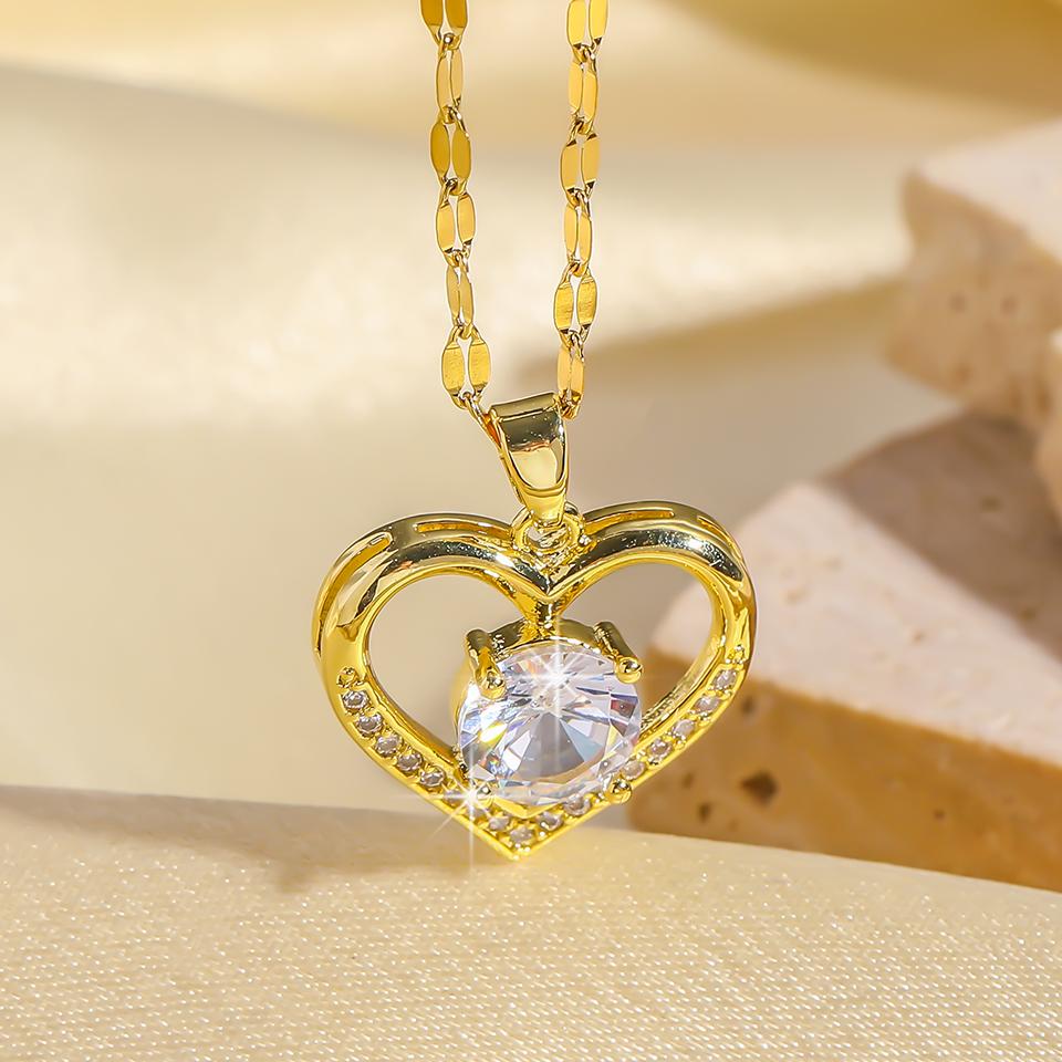 Náhrdelník z nerezové oceli s motivem srdce pro ženy Nový trendy řetízek na rty Jednoduchý přívěsek Náhrdelník Šperk Dárek rs